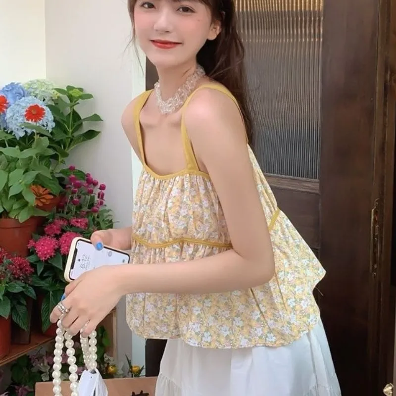 Cute Floral Printed Draped Tank